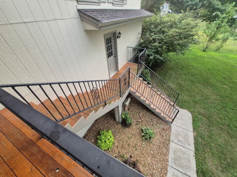 107 Lighthouse Point — photo 44