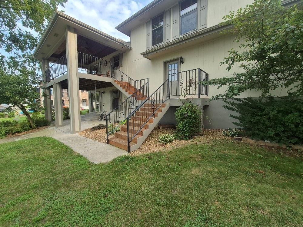 107 Lighthouse Point — photo 47