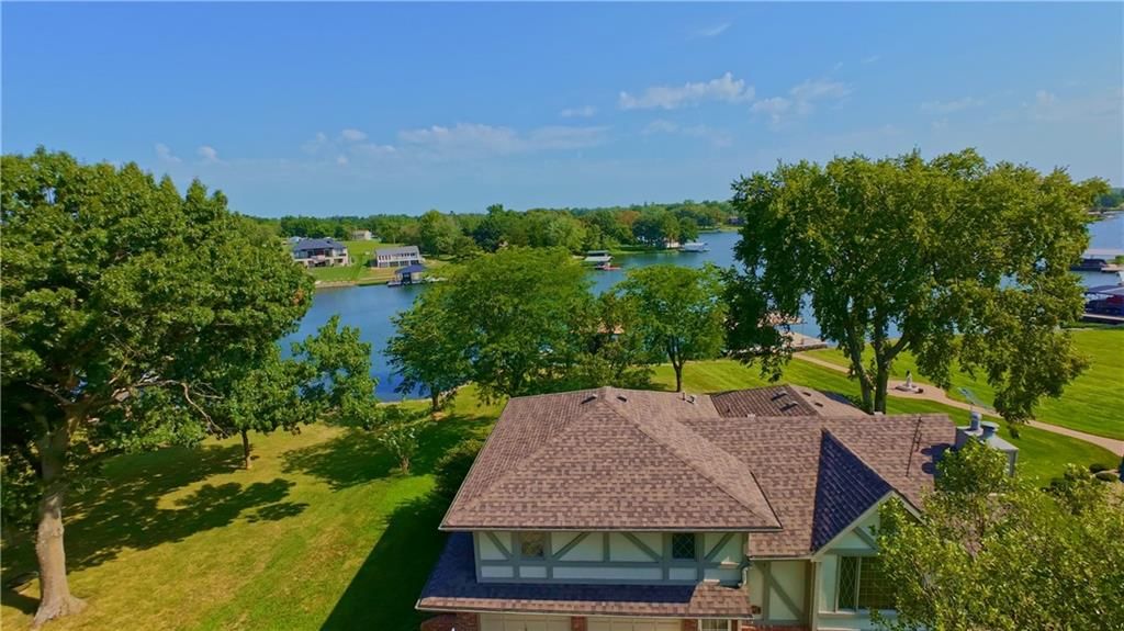 107 Lighthouse Point — photo 50