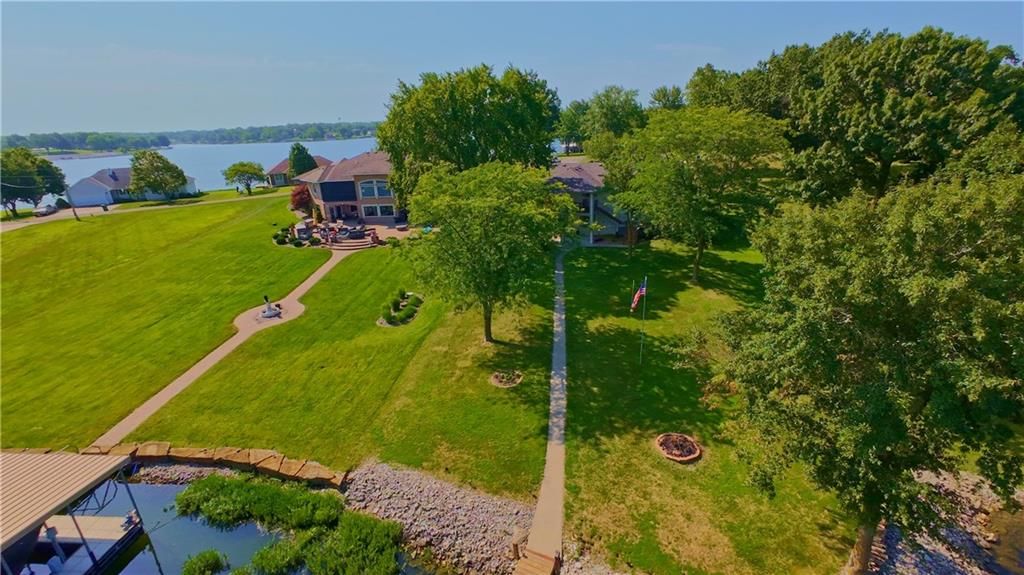 107 Lighthouse Point — photo 57