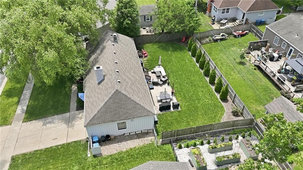 7624 Lamar Avenue — photo 60