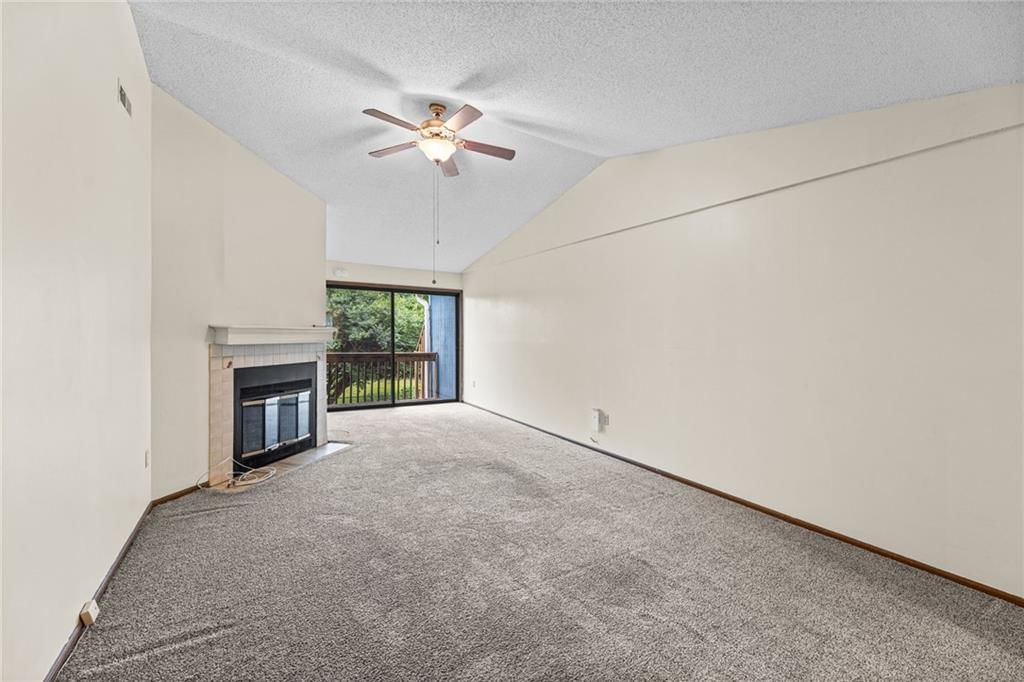 8143 Holmes Road — photo 3