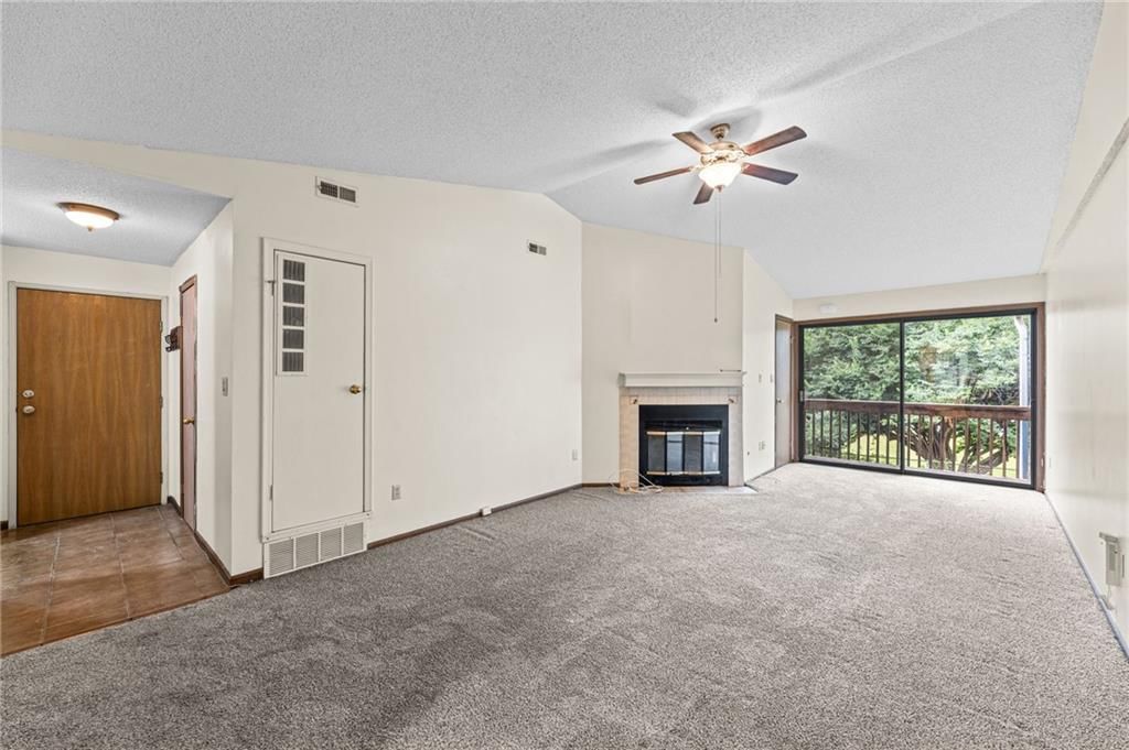 8143 Holmes Road — photo 4