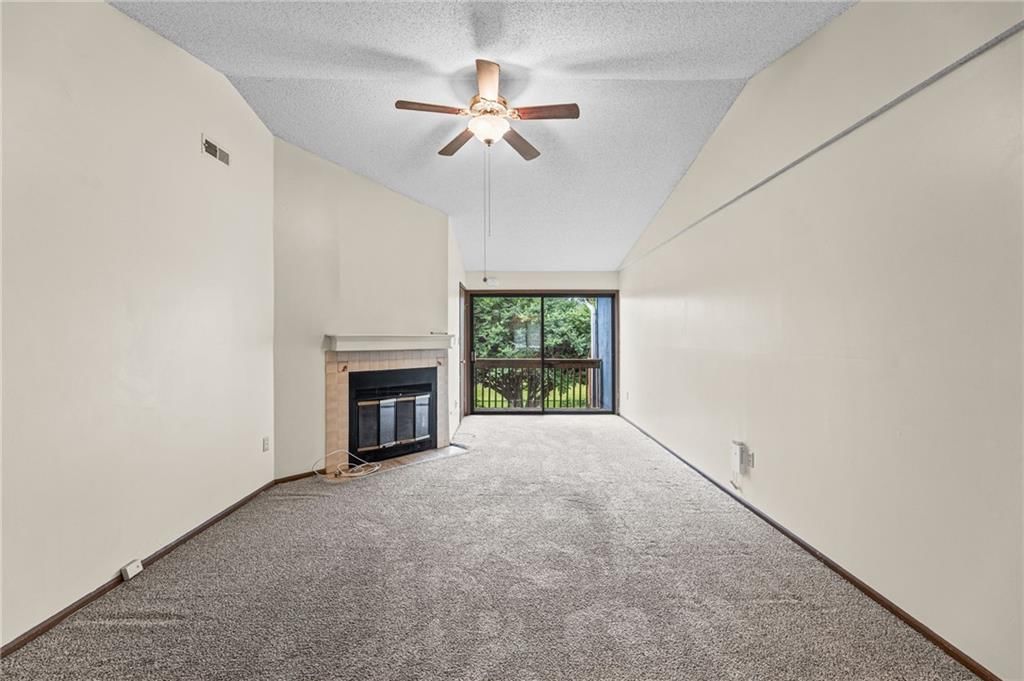 8143 Holmes Road — photo 5