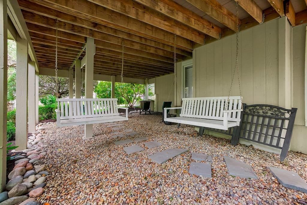 13012 Rosehill Street — photo 8