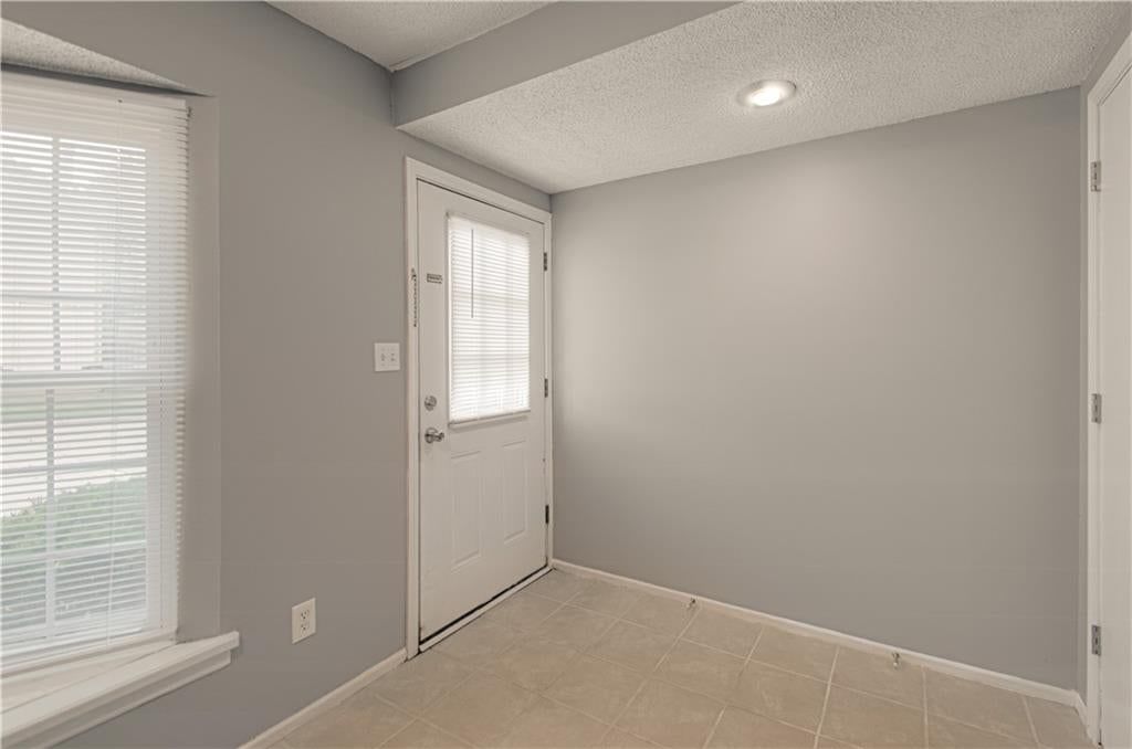 727 SW Liggett Road — photo 5