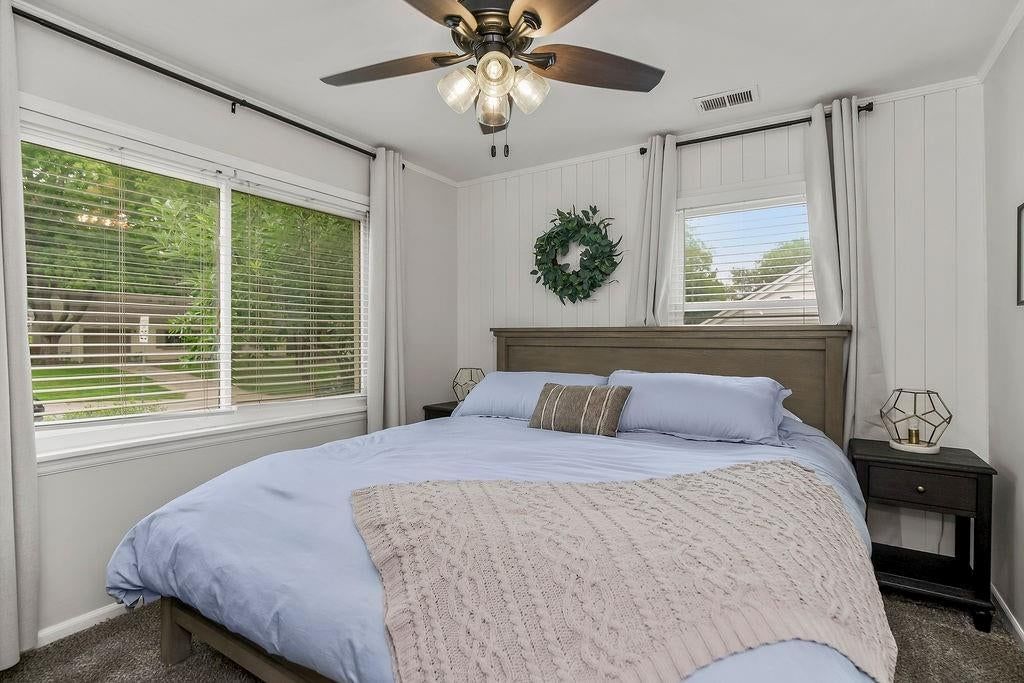 2613 W 76th Street — photo 17
