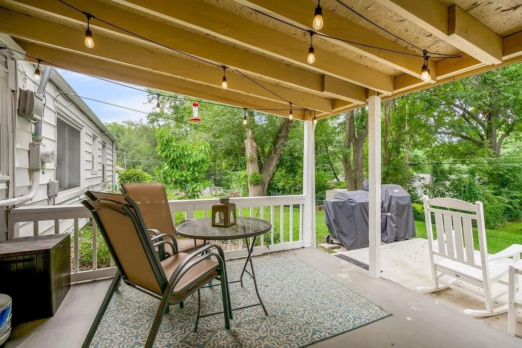 2613 W 76th Street — photo 25