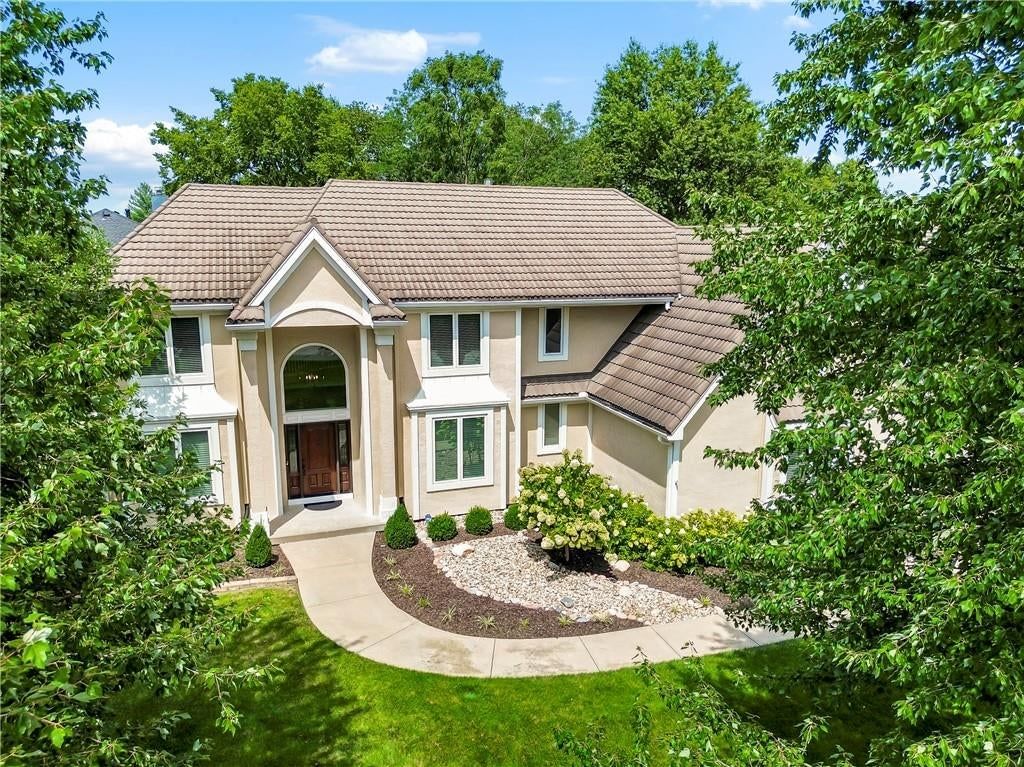 1824 Summit Valley Drive — photo 41