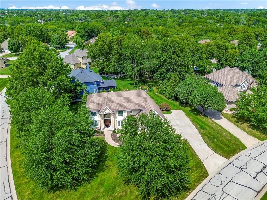 1824 Summit Valley Drive — photo 42