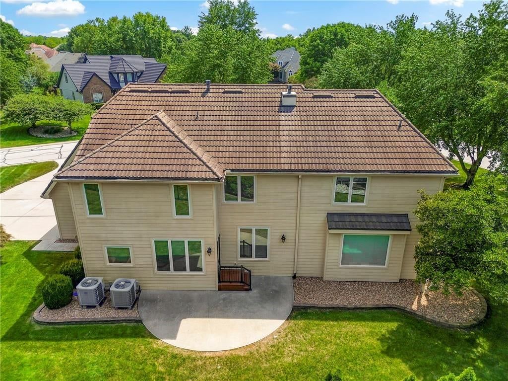1824 Summit Valley Drive — photo 44
