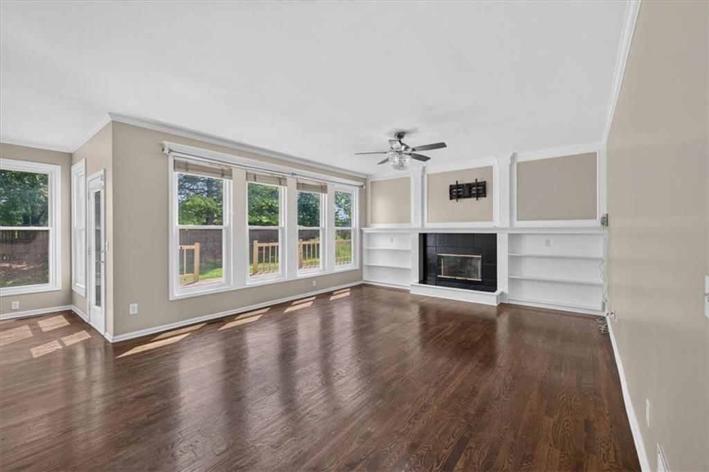 7903 W 129th Terrace — photo 4