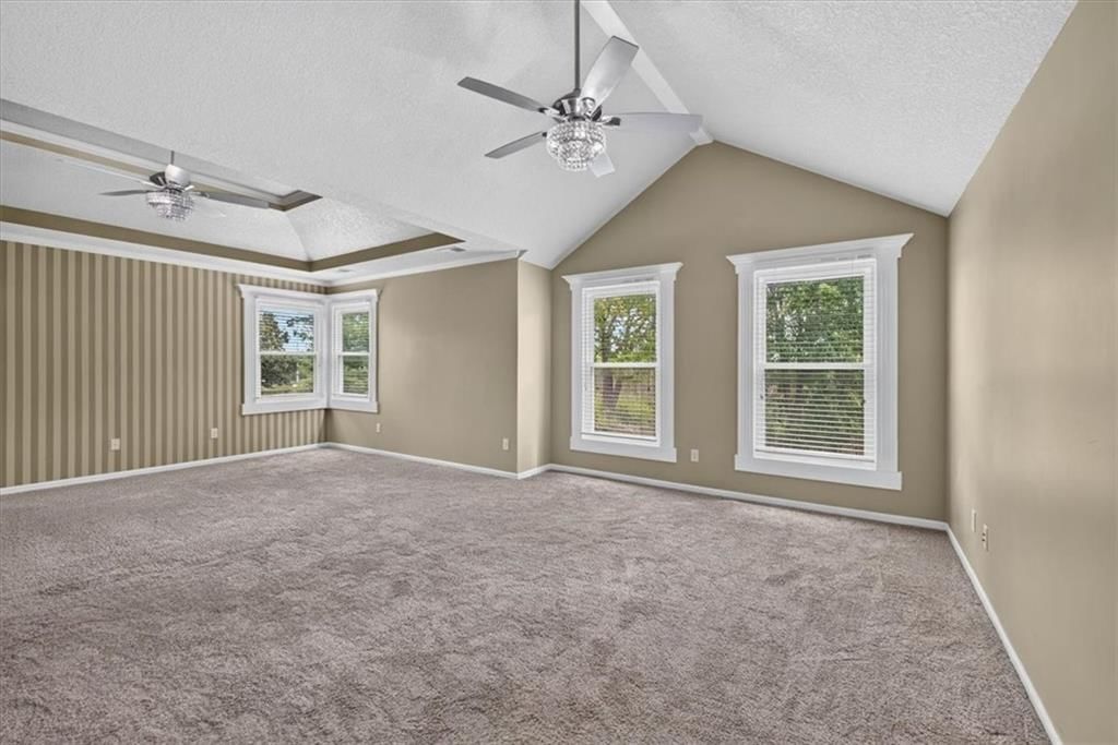 7903 W 129th Terrace — photo 14