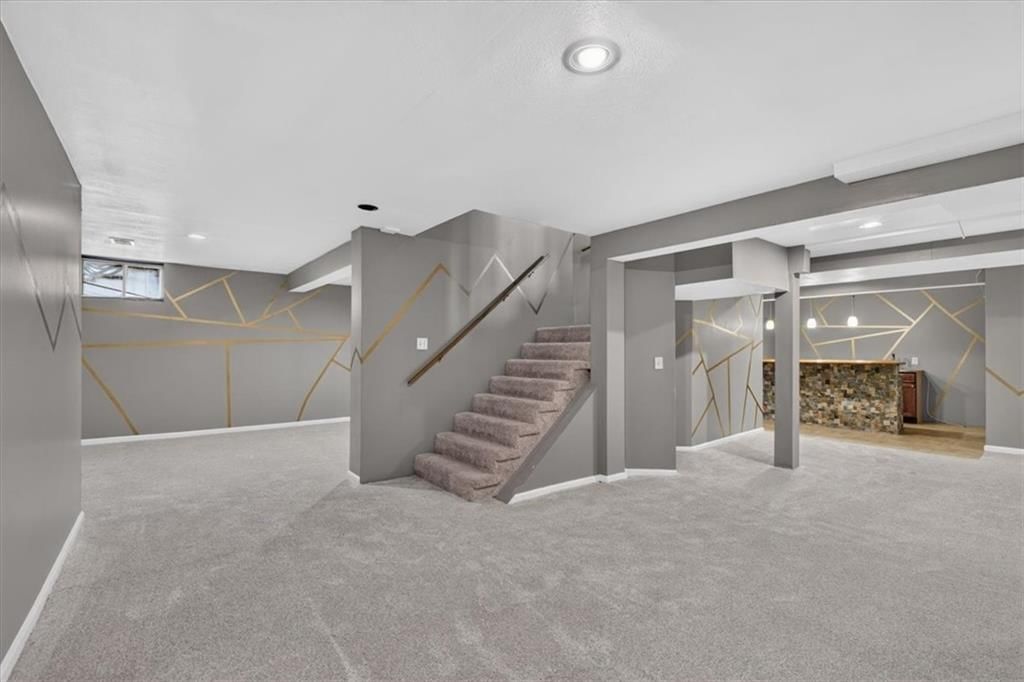 7903 W 129th Terrace — photo 32