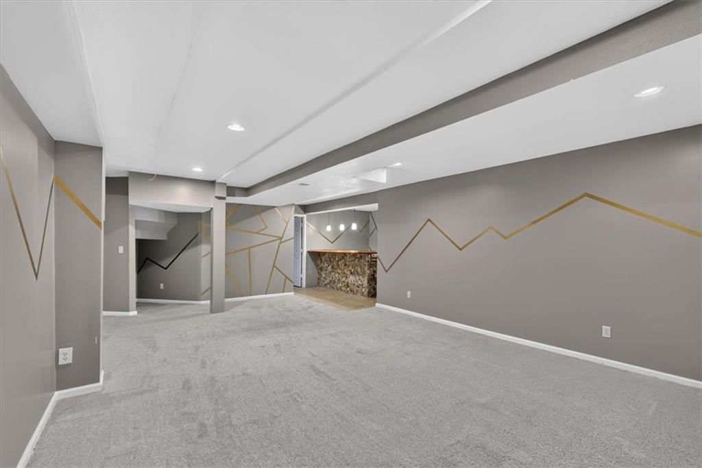 7903 W 129th Terrace — photo 33