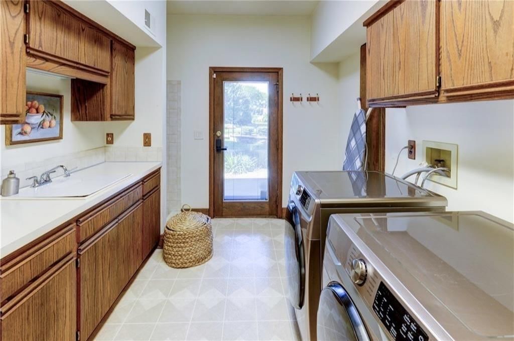 12639 Juniper Circle — photo 32