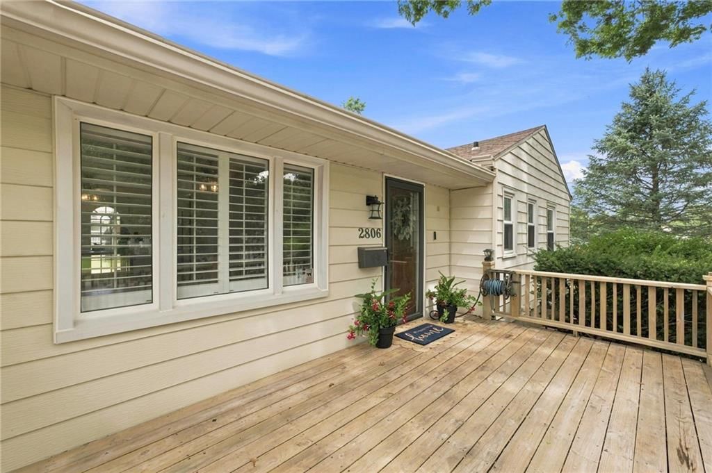 2806 N Spring Street — photo 4