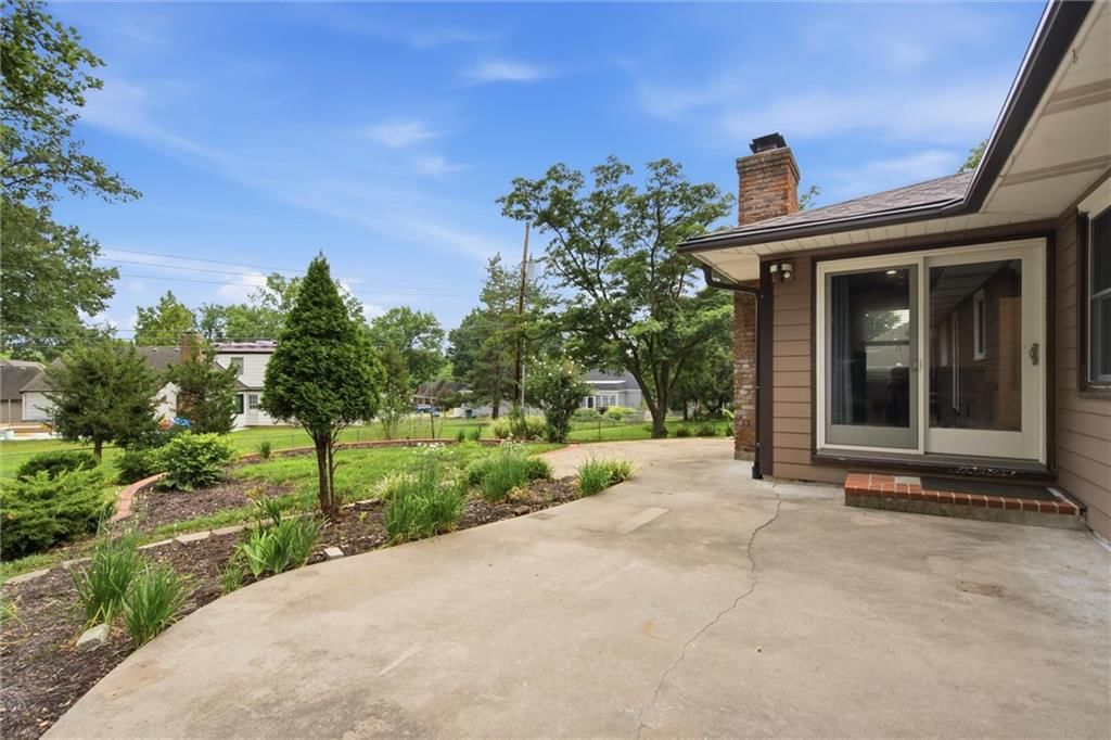 6901 W 101st Terrace — photo 37