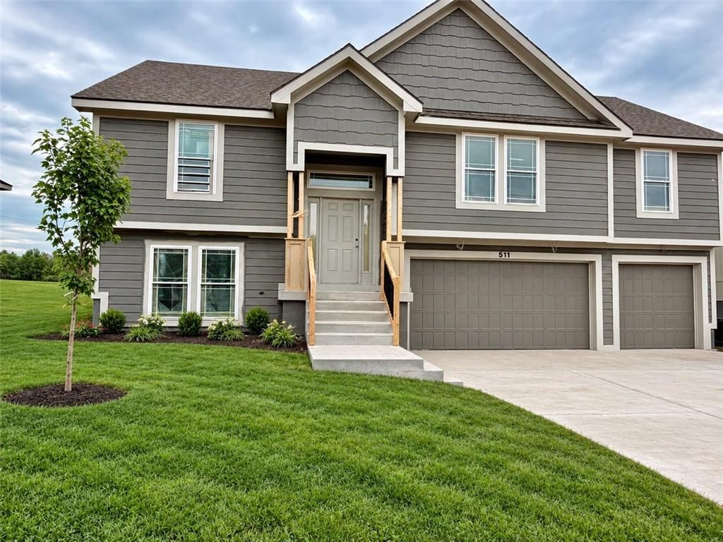 511 Skyview Lane, Liberty, MO