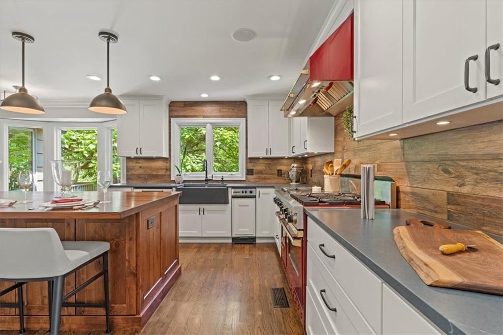 1280 W 59th Street — photo 15