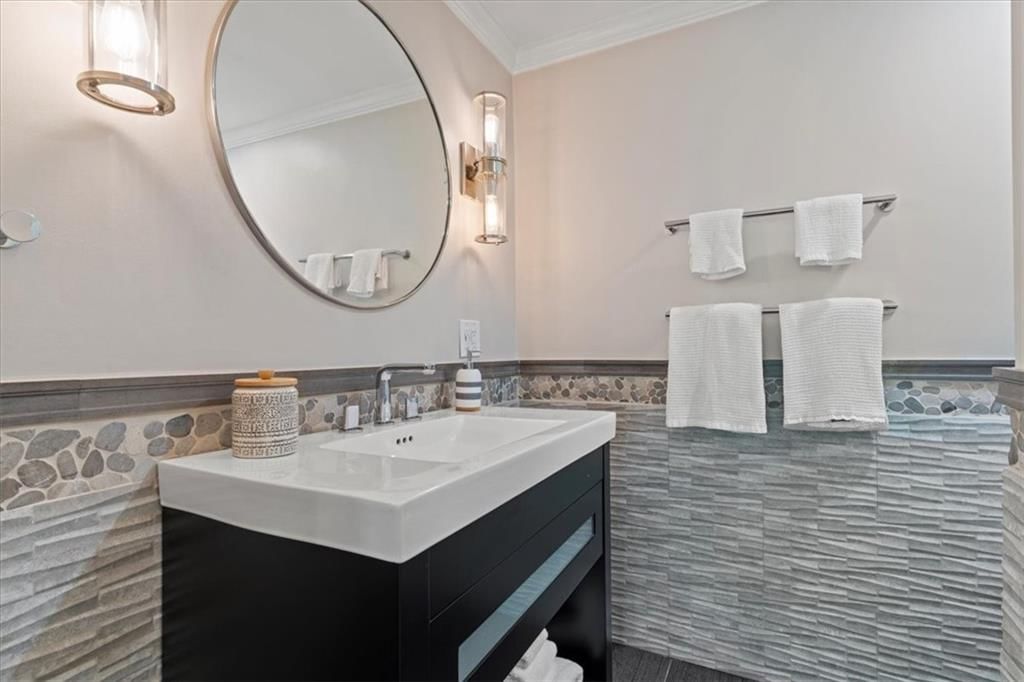 1280 W 59th Street — photo 39