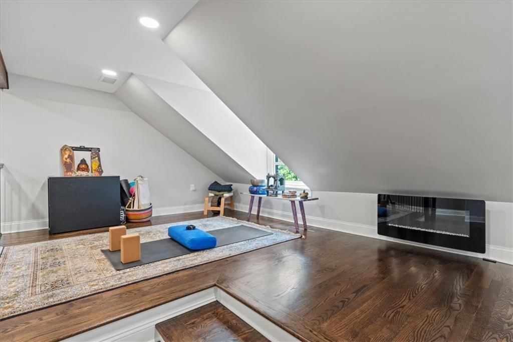 1280 W 59th Street — photo 42
