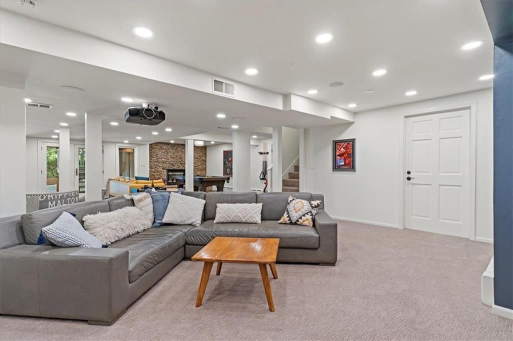 1280 W 59th Street — photo 50