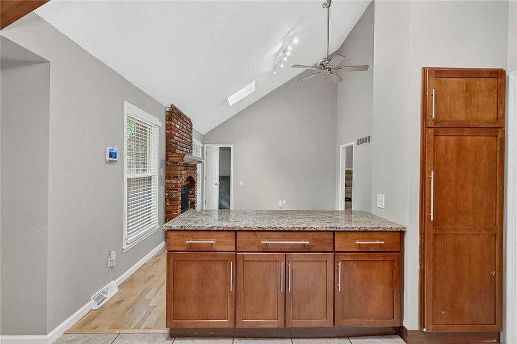 7806 Caenen Street — photo 3