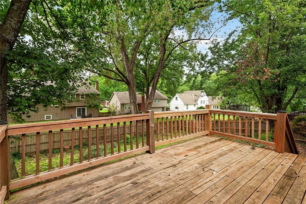 7806 Caenen Street — photo 24