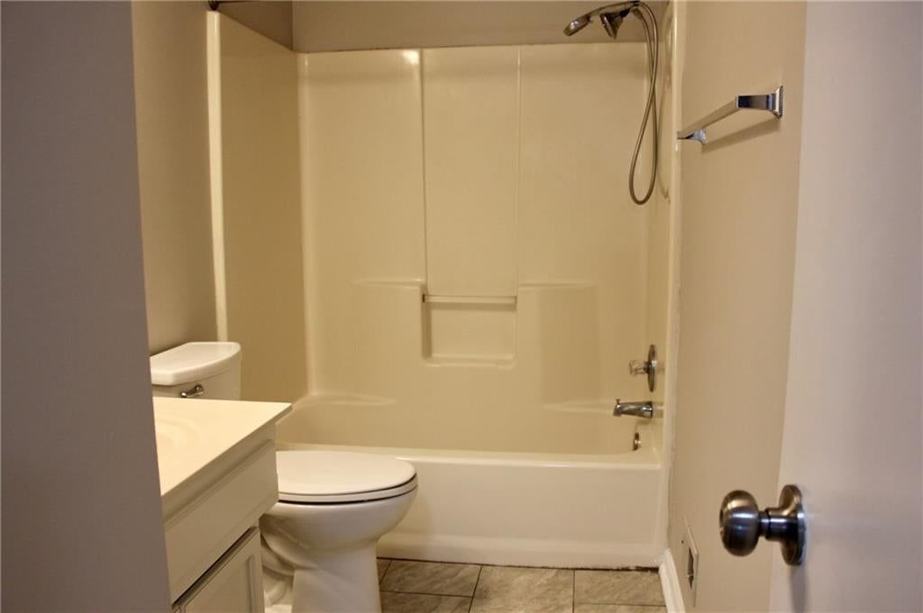 418 N Prairie Street — photo 7