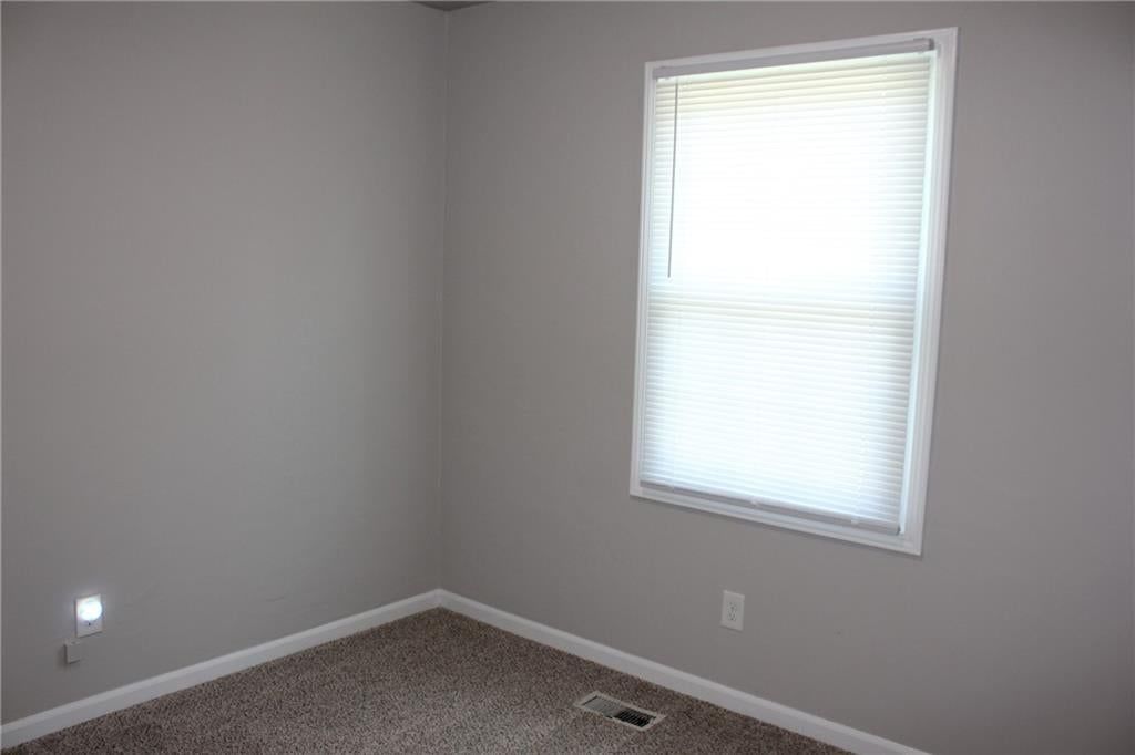 418 N Prairie Street — photo 8