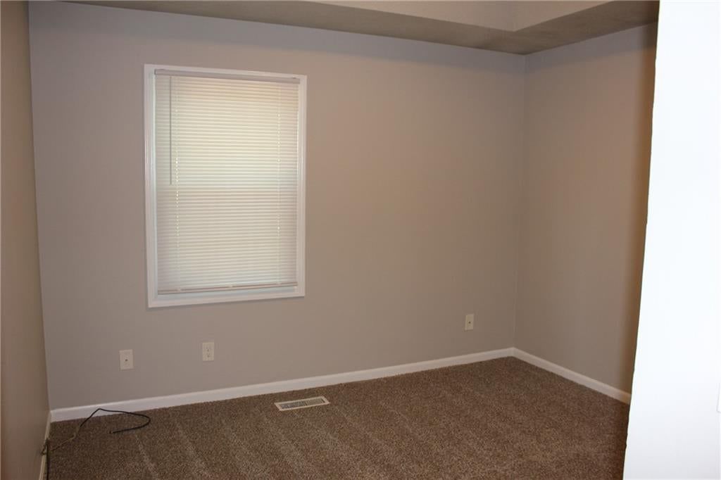 418 N Prairie Street — photo 9