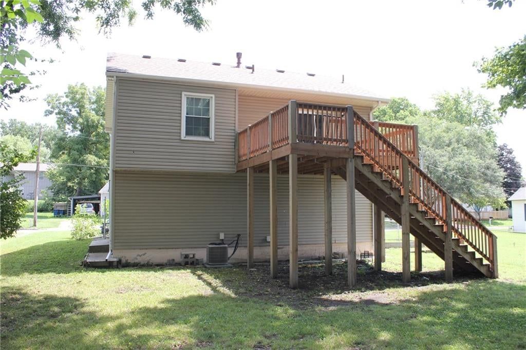 418 N Prairie Street — photo 13