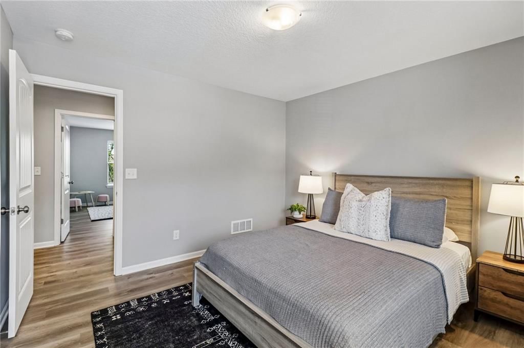 802 Pampas Street — photo 25