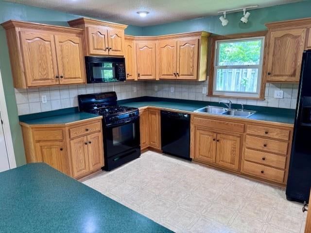 7724 NW Eastside Drive — photo 9