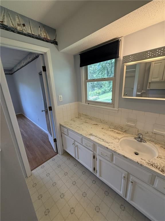 7724 NW Eastside Drive — photo 23