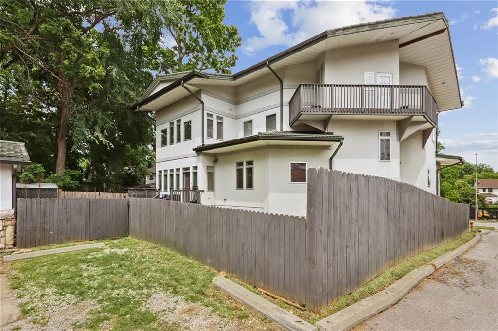 3820 Wyoming Street — photo 56