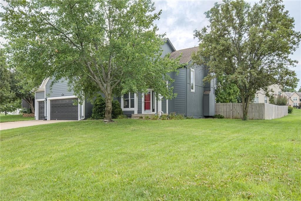 14902 Horton Street — photo 3