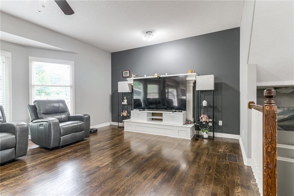 14902 Horton Street — photo 6