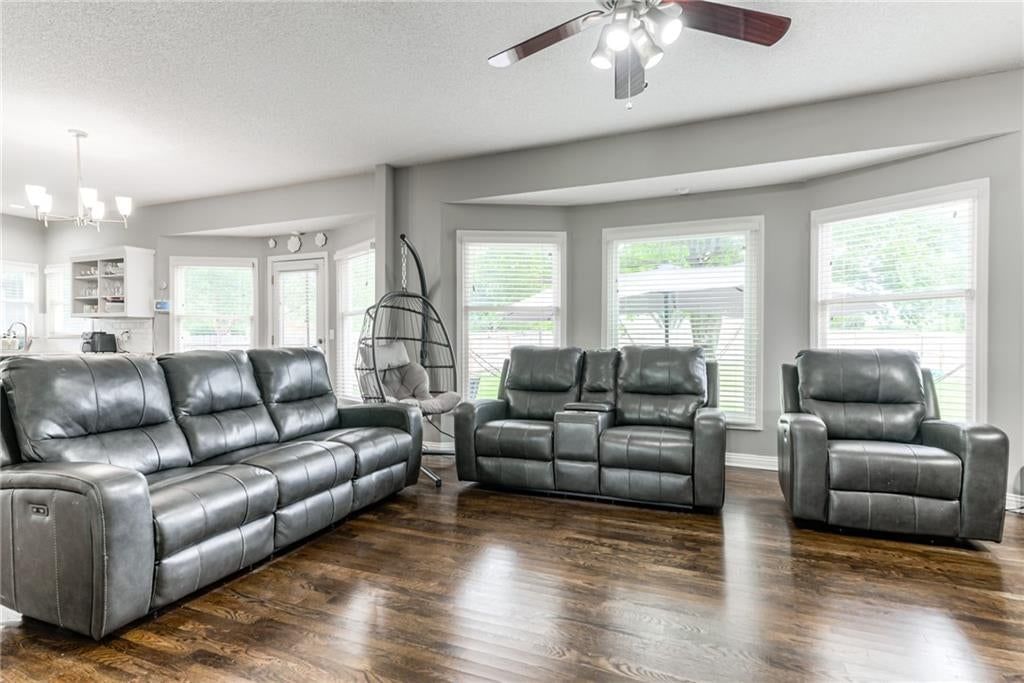 14902 Horton Street — photo 8