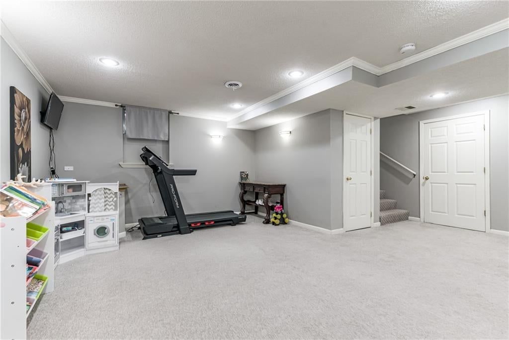 14902 Horton Street — photo 32