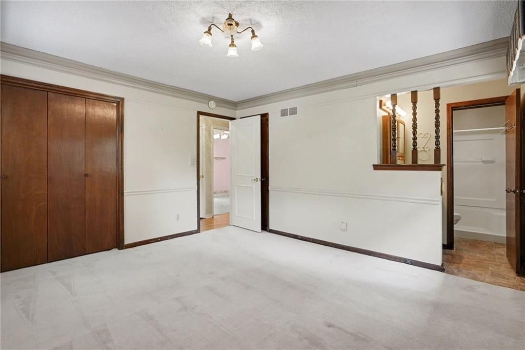 2100 Crescent Drive — photo 13