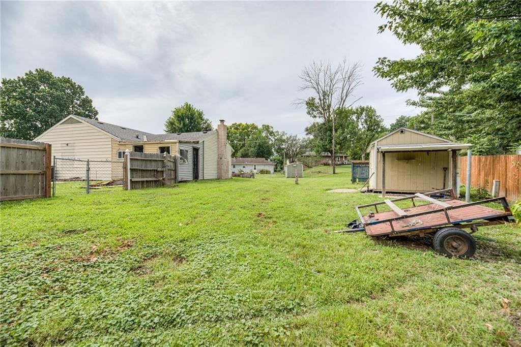 3908 N Denver Court — photo 40