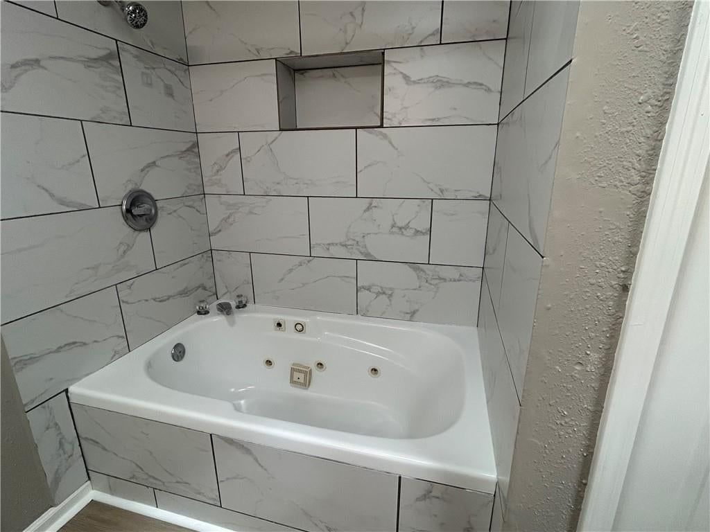 4703 N Hifner Street — photo 8