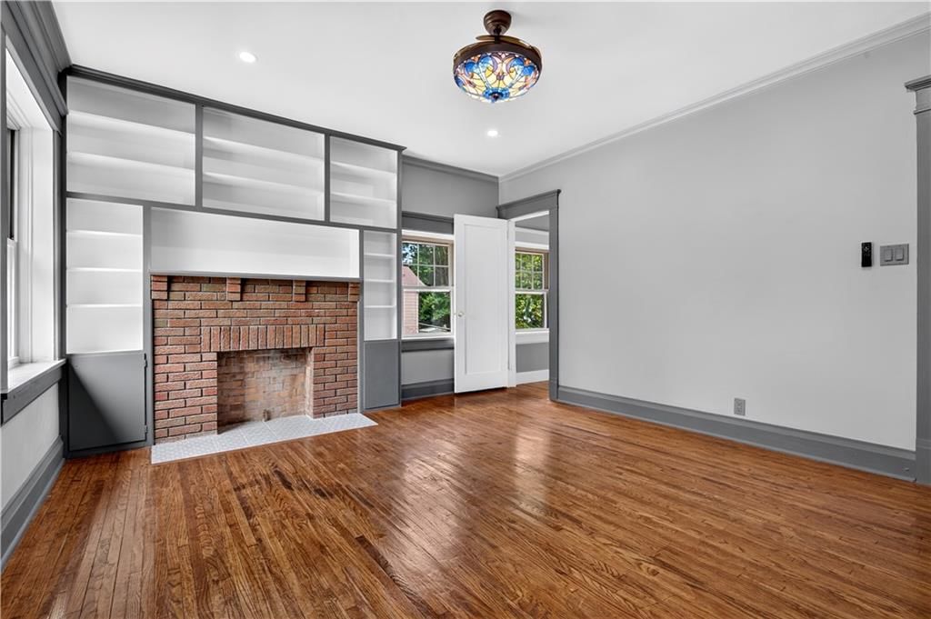 706 W 8th Street — photo 29