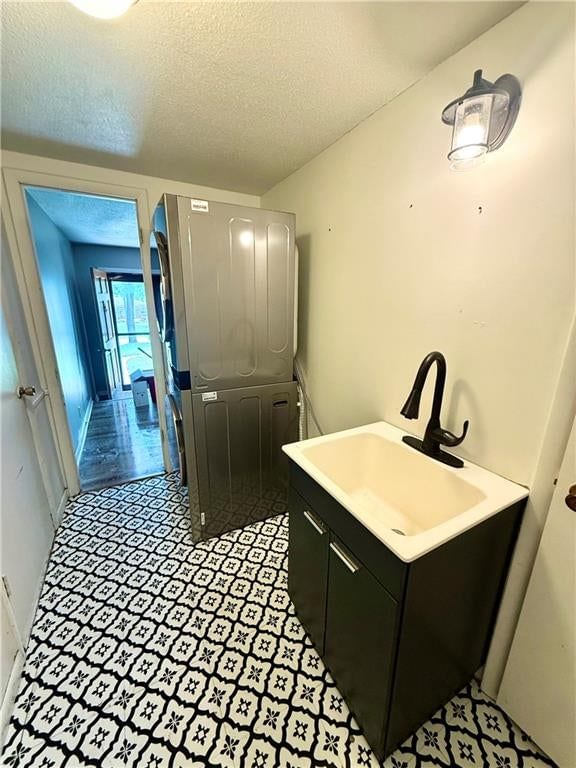 2214 S 28th Street — photo 23