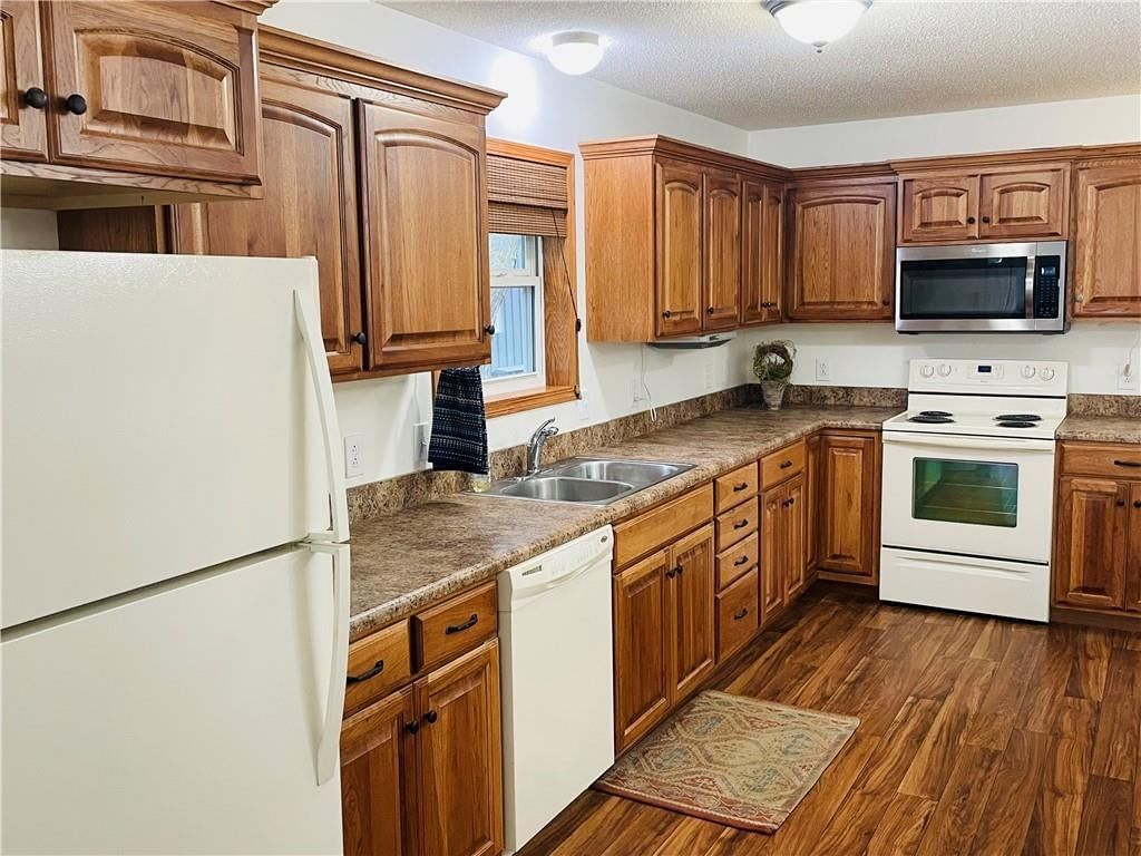 1832 Cleveland Terrace — photo 13