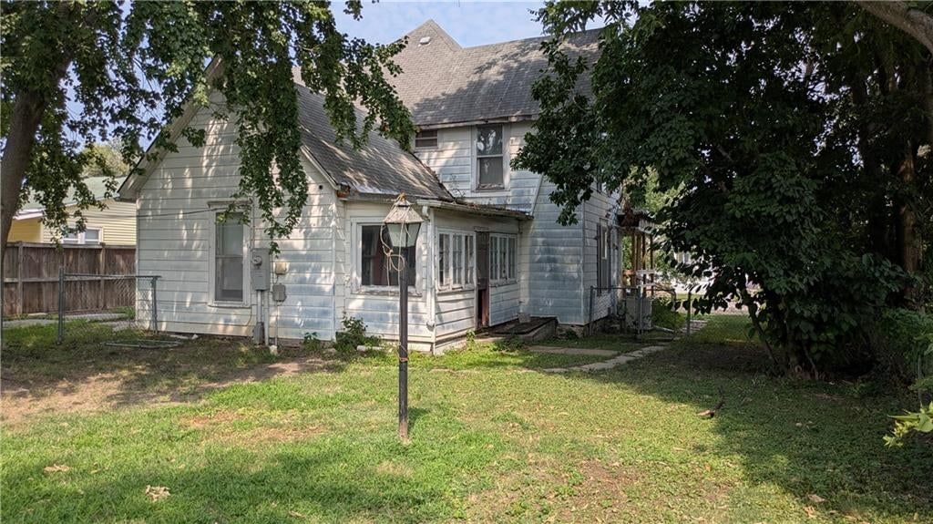 820 Vine Street — photo 19