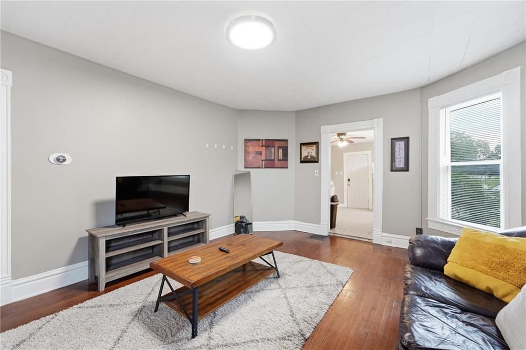 327 Maple Boulevard — photo 30