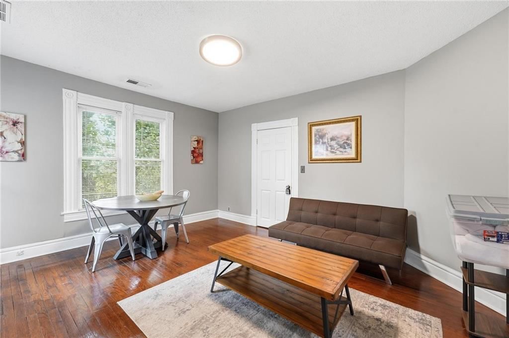 327 Maple Boulevard — photo 31